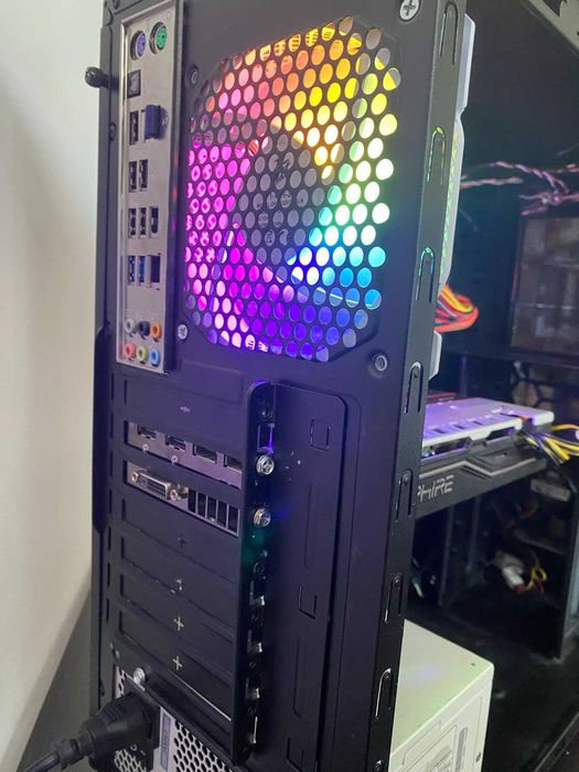 Бюджетен ГЕЙМИНГ | i7 2600 | RX 580 | 12GB RAM