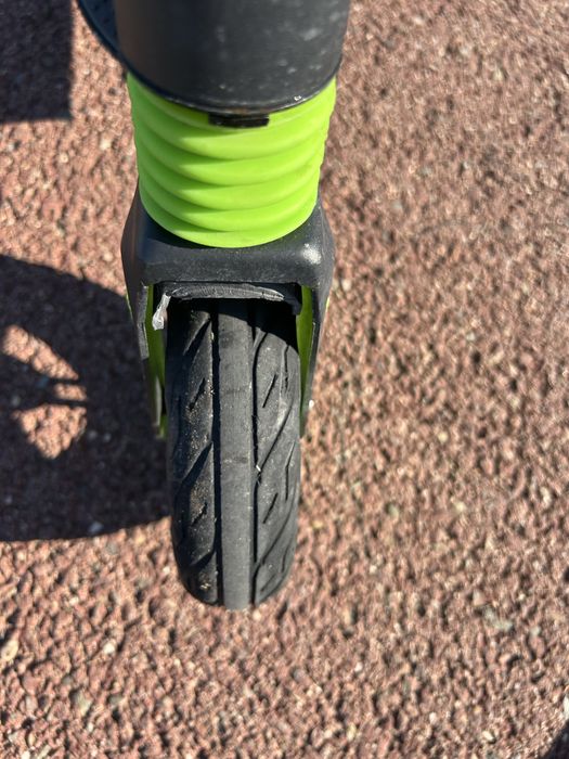 Trotineta electrica fundot