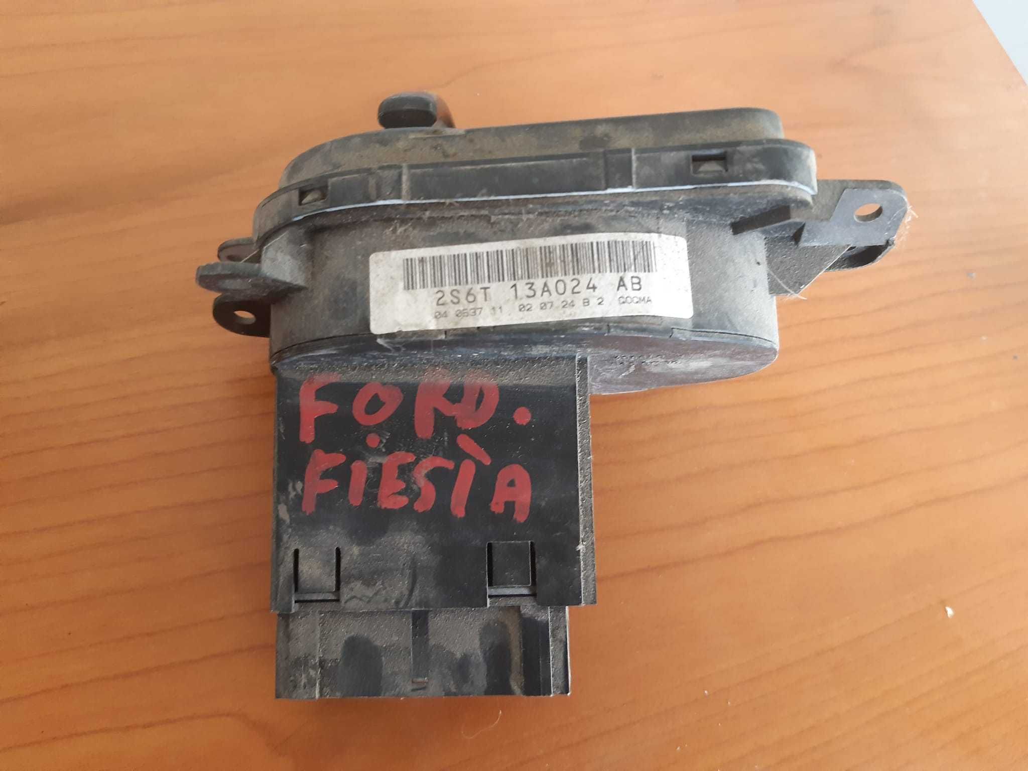 Panou comanda lumini Ford Fiesta