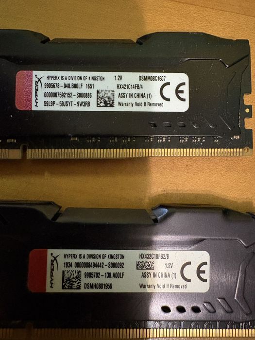 Lot rami ddr4 diferite frecvente