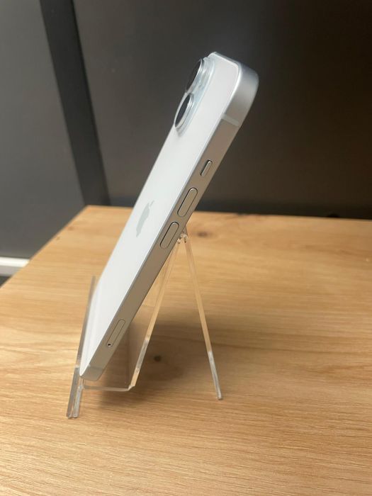 Apple iPhone 15 128GB 88% BATERIE