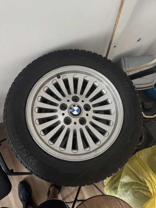 Гуми и джанти за БМВ е39 225/55/16r