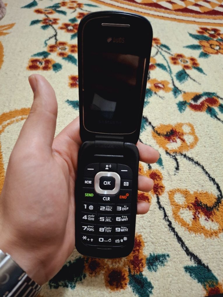 Samsung duos perfectum srochna sotiladi