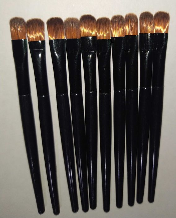 Кисть малая для макияжа. 7,5см. НОВЫЕ.ДОСТАВКА яндексом либо самовывоз