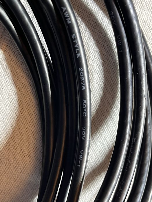 Cablu Thunderbolt la HDMI de 4,5 metri lungime