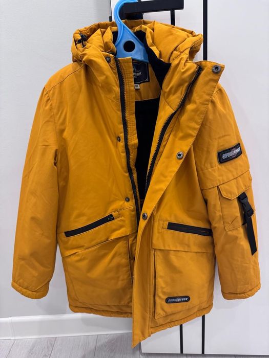 Куртка фирменная