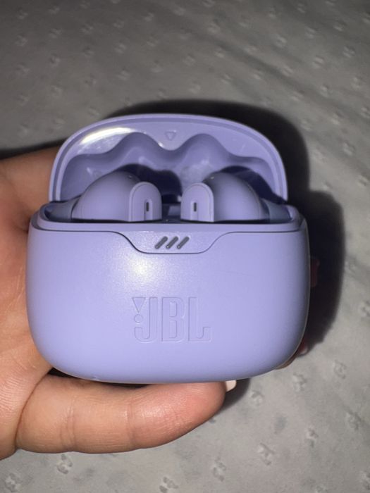 JBL Tune Beam lila