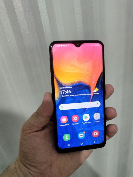 Продам Samsung a10 звоните