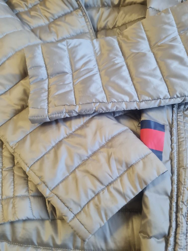 Geaca usoara Tommy Hilfiger