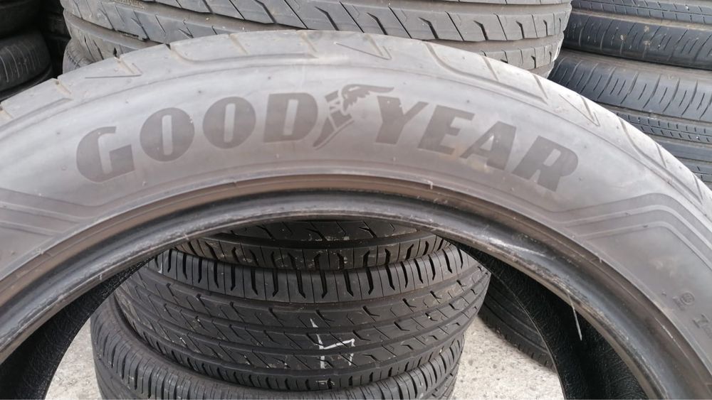 Anvelope vara 245/50/20 Good Year