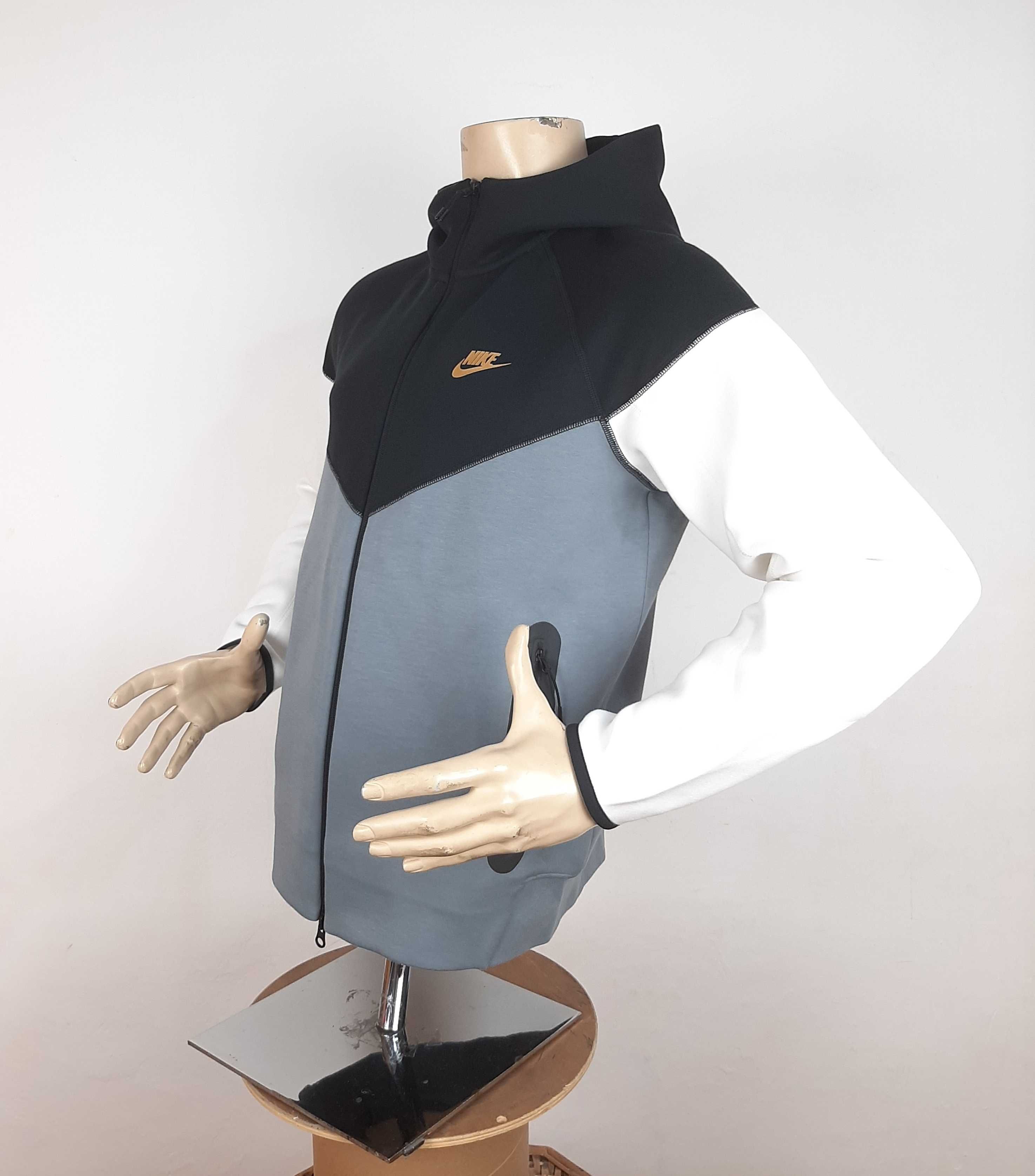 Nike Tech Fleece Windrunner - Оригинално мъжко горнище размер M