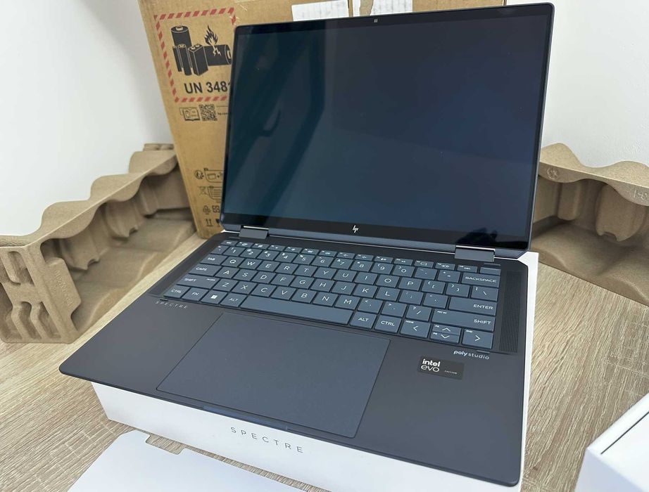 HP Spectre x360 14-eu0097nr (9C906UA) – Premium 2-in-1 Ultrabook