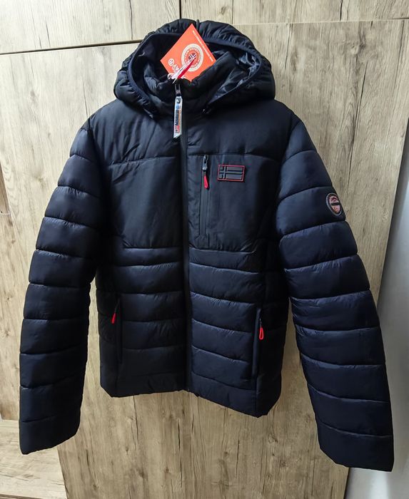 Geaca Geographical Norway cu Gluga mărime XL Noua Originala Baieti