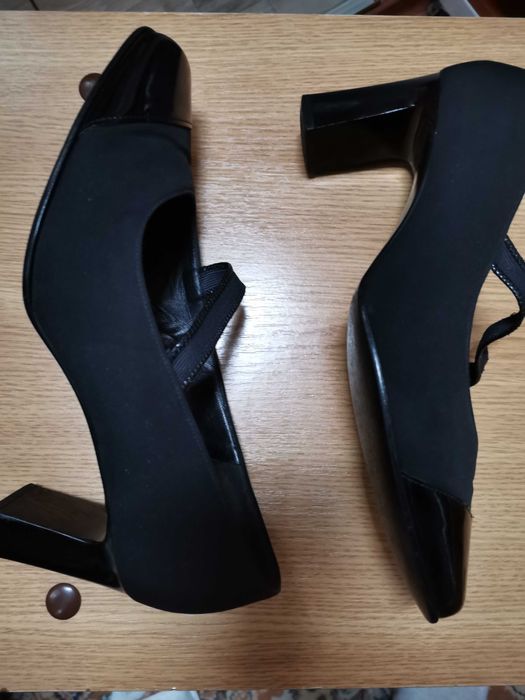 Pantofi dama mărimea 37,5 super