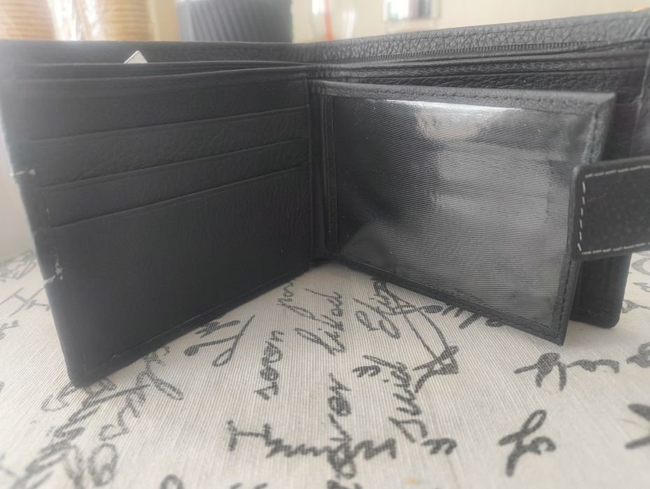 Мъжки портфейл нов
