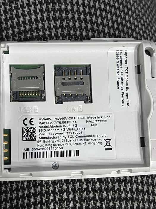 Wi-fi hotspot router portabil 4G cu cartelă SIM