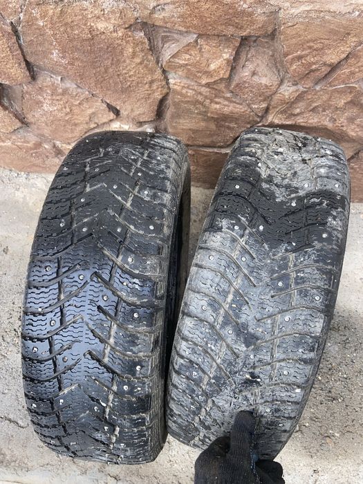 Продам шины 2шт