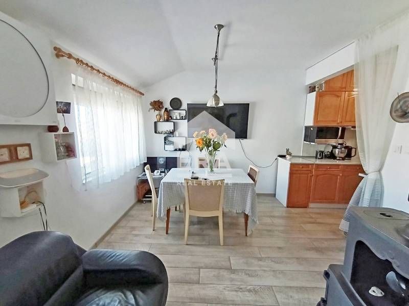 Апартамент с три спални