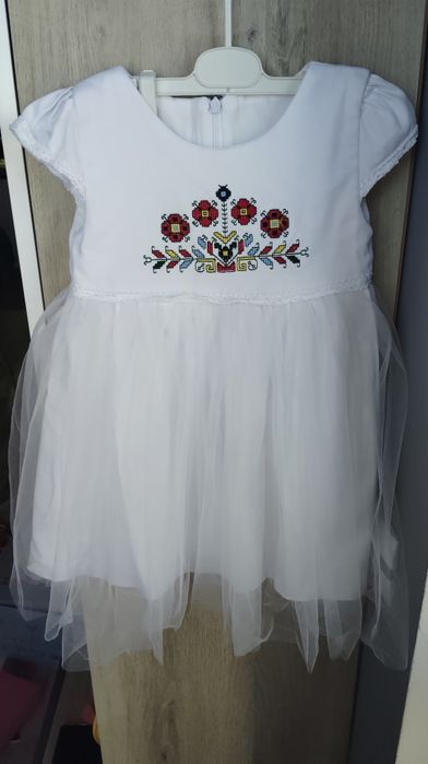 Детска рокля с шевица р-р 98