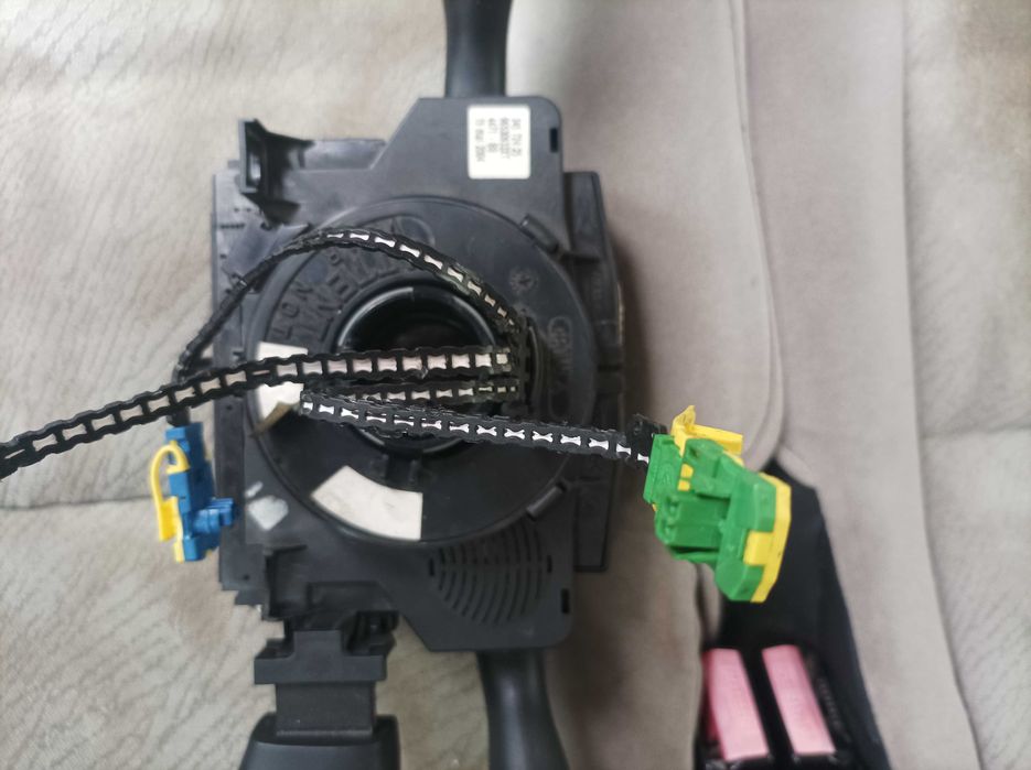 Управление лостове мигачи и чистачки Пежо 307