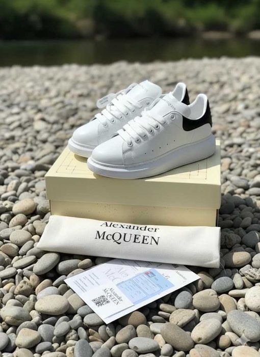 Adidasi Alexander Mc Q u e e n Alb Piele Full Box