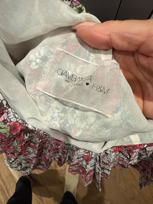 Рокля от колекцията на GIAMBATTISTA VALLI & HM