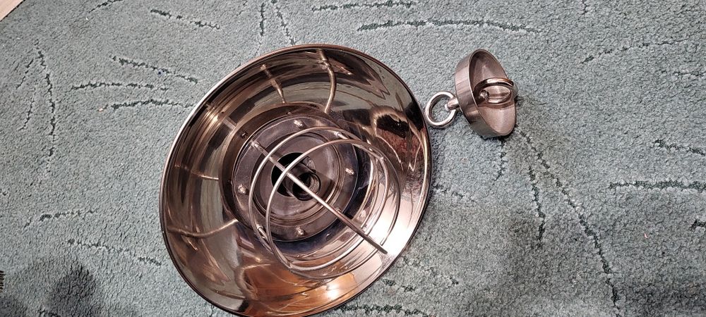 Lampa de tavan inta