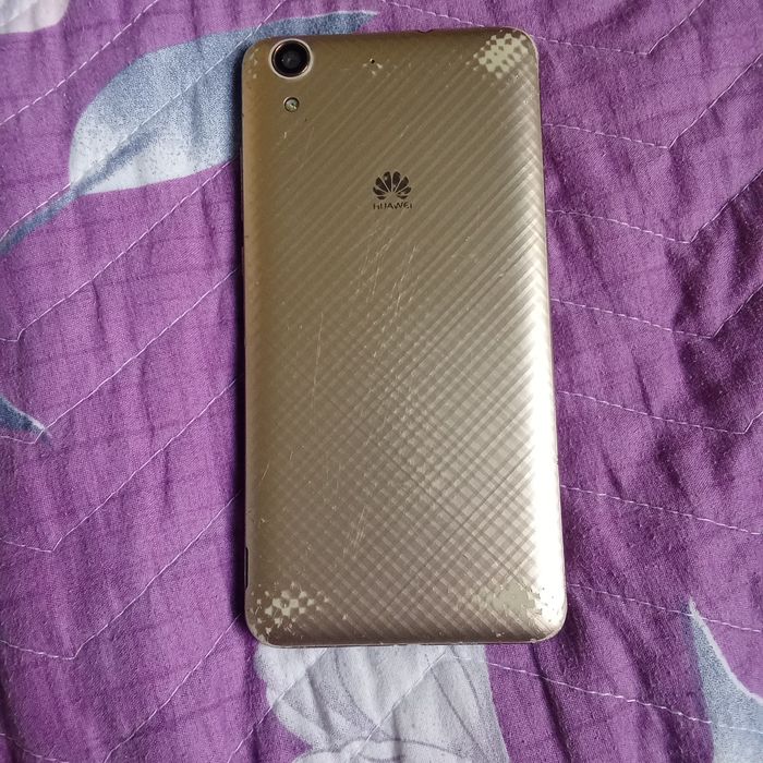 Два работающих телефона samsung a10 и huawei обмен на PSP работающую