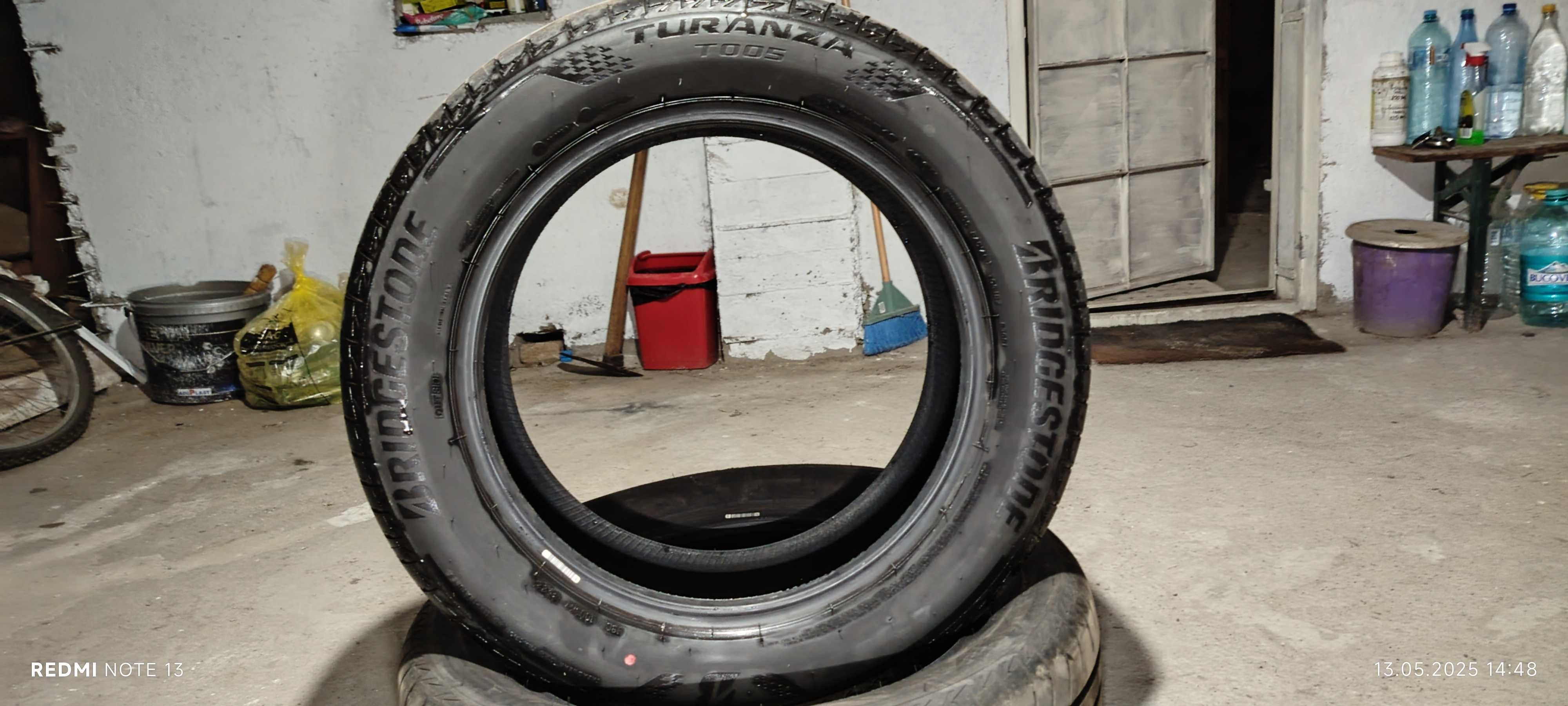 Set 4 anvelope de vara bridgestone.