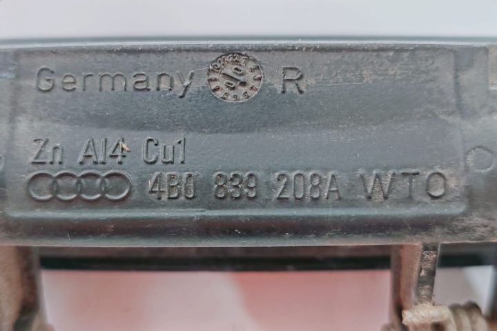 Maner  Usa Dreapta fata 4B0839208A Audi A6 4B/C5 (facelift) seria