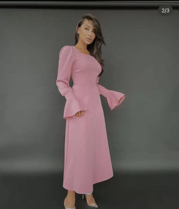 Продам платье новое