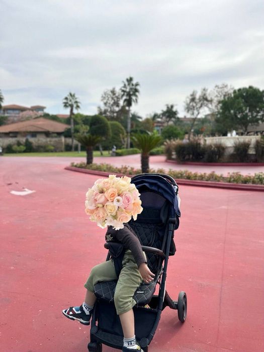 Продам коляску бу в хорошем состоянии очень легкую