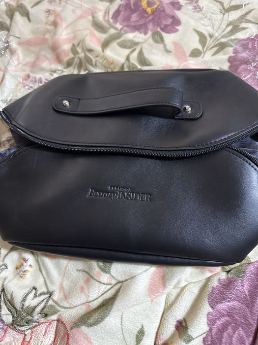 Sephora orginal kosmetichka sotiladi