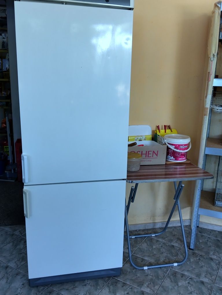 Хладилник ZANUSSI