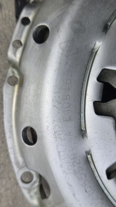 Kit ambreiaj placa disc dacia logan 3 nou, motor 1000cm