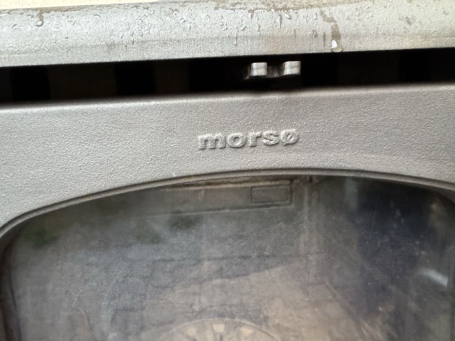 semineu fonta Morso model 3140 made in Danemarca