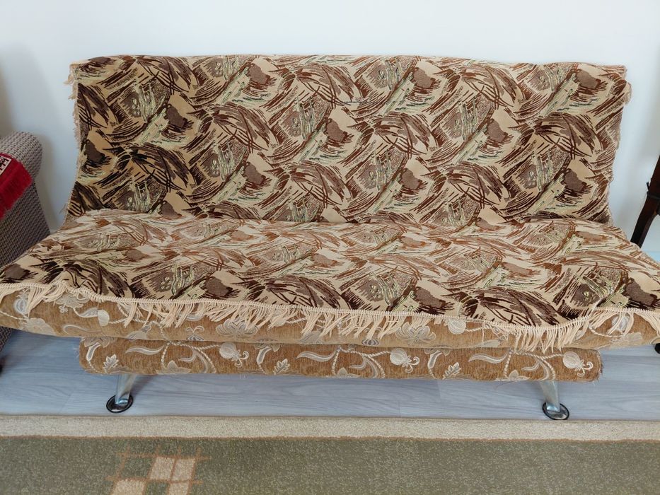 Продам диван книжка с ящиком для вещей