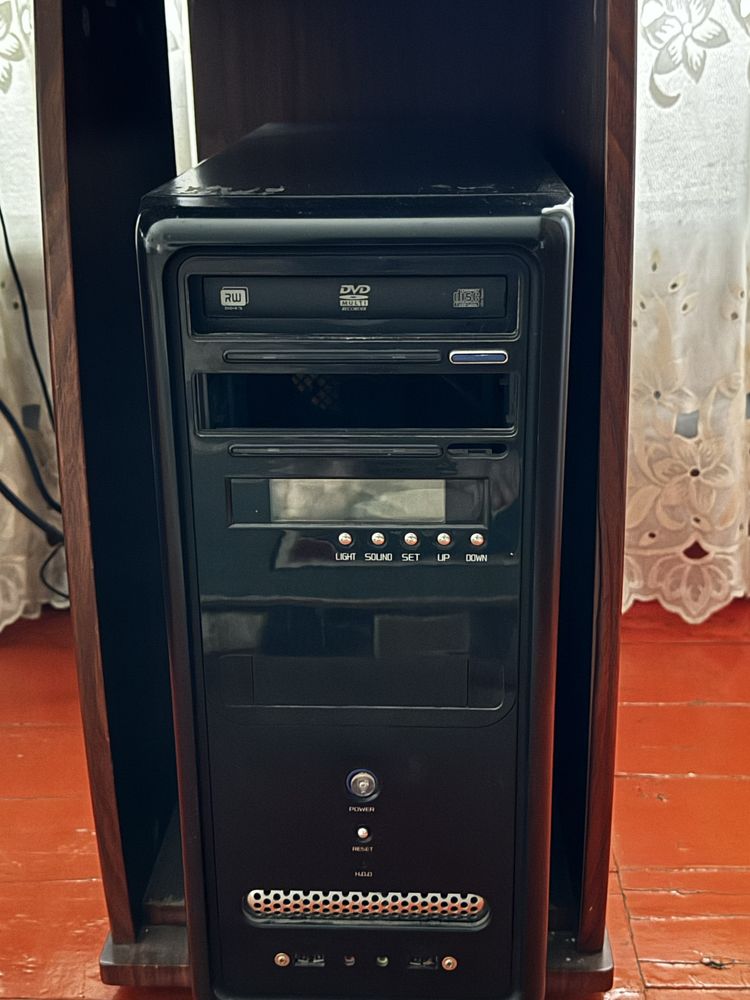 Компьютер на Windows 7