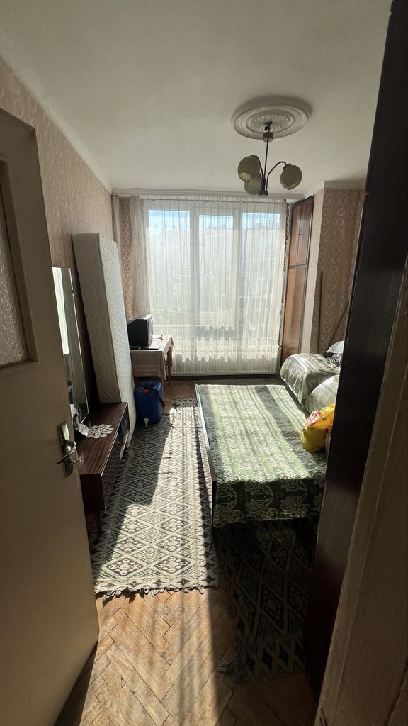 Продава се Многостаен апартамент в Шумен, Център - 96 кв.м за 1275 €/кв.м - Снимка #21