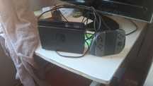 Продам приставку nintendo switch прошитую без торга