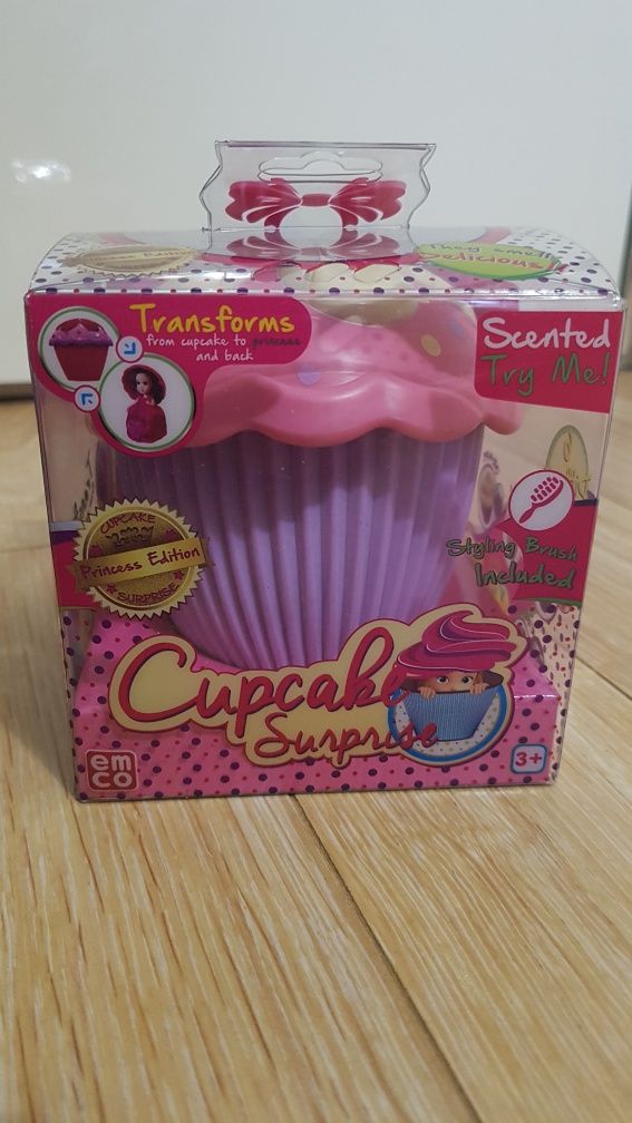 Păpușă Cupcake Surprise