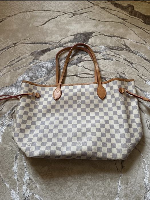 Louis Vuitton Neverfull