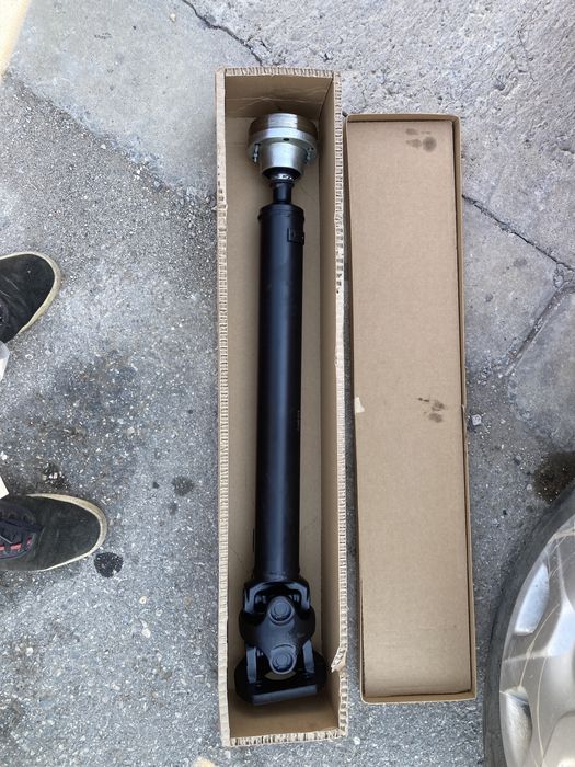 Преден кардан Мерцедес МЛ 163