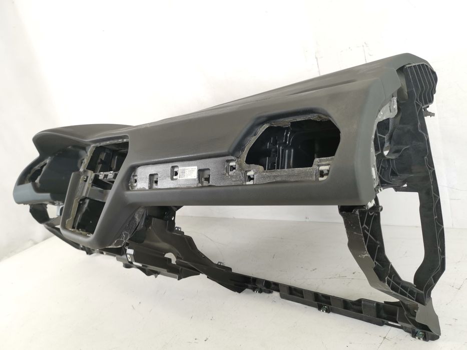 Арматурно табло Фолксваген / Volkswagen Tiguan 2 AD1 Оригинално, в доб