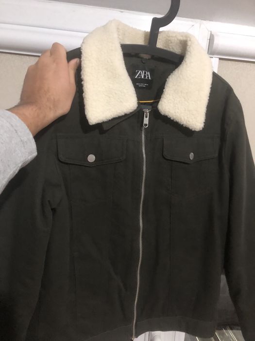 Geaca zara ca noua
