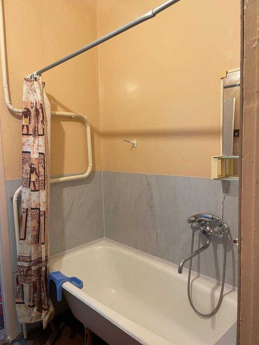 Продается 2/3/4 Авиасозлар 2,зеркалка,Яшнабадский район