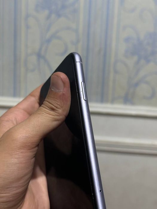 Iphone 11.  128GB srochni sotiladi