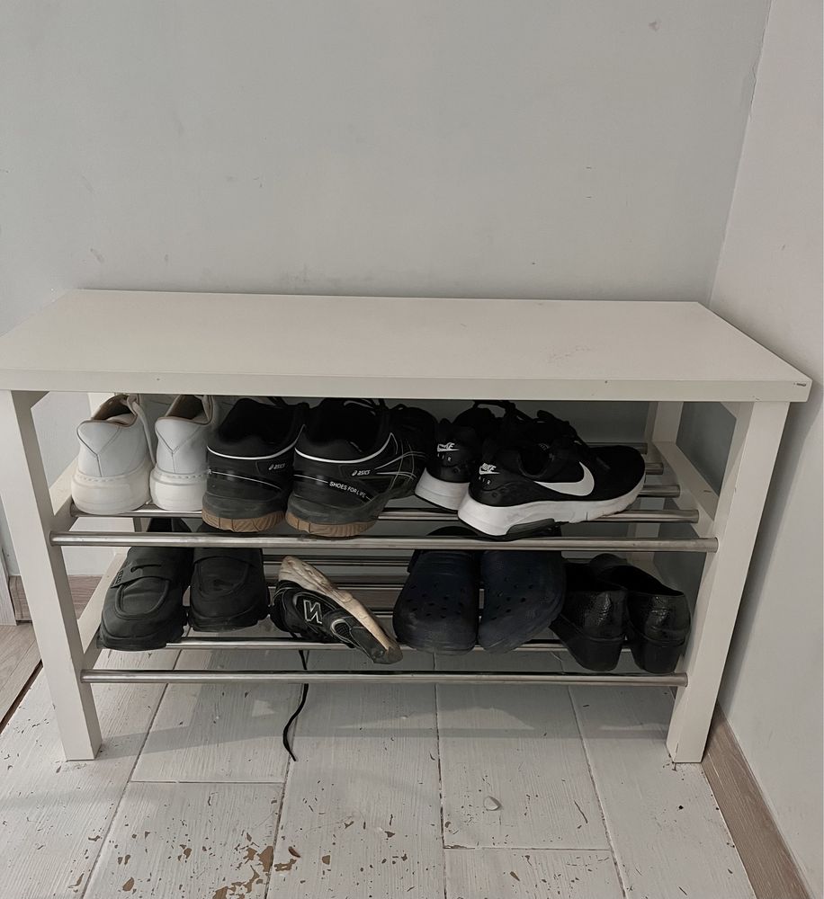 Комплект IKEA из настенной вешалки и обувницы