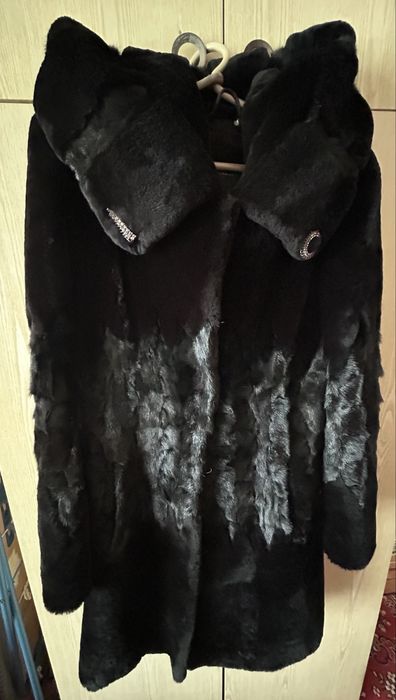Шуба мутон (вставки норка)