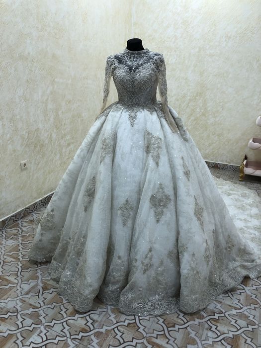 Продам шикарное платья